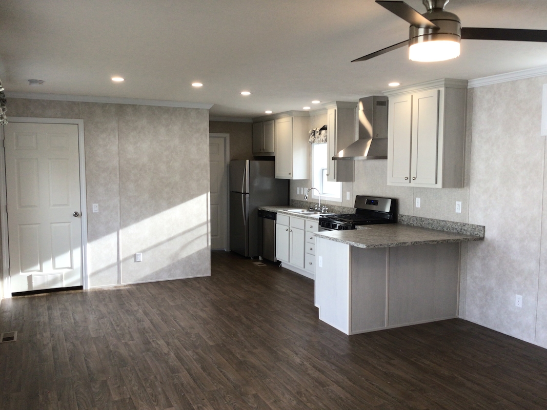 BRO Brookside Manor