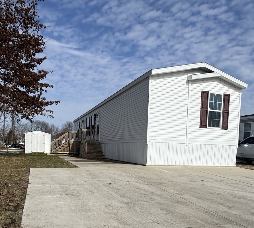 BRO Brookside Manor