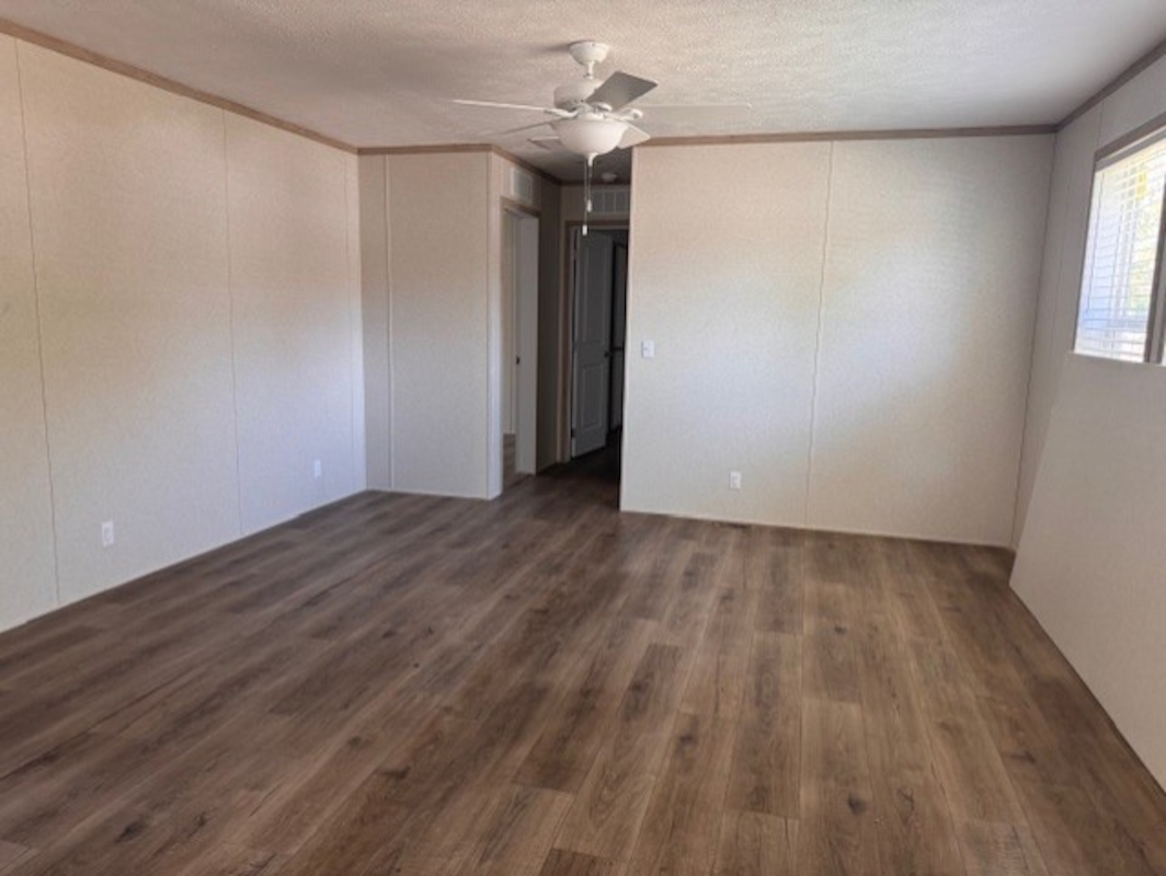 HLL Hawaiian Gardens/Holly Village
