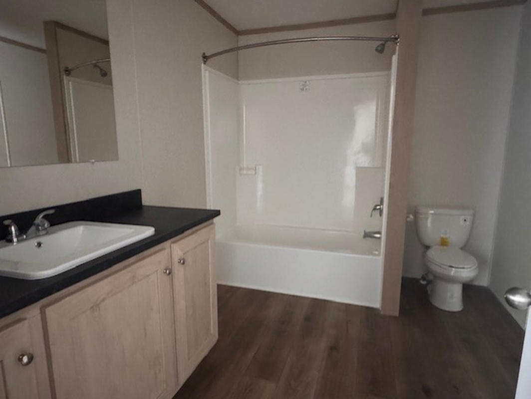 HLL Hawaiian Gardens/Holly Village