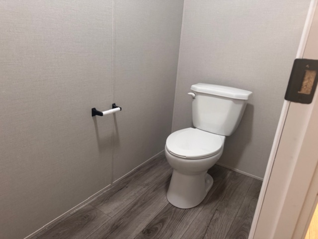 HLL Hawaiian Gardens/Holly Village