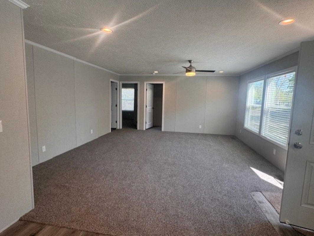 HLL Hawaiian Gardens/Holly Village