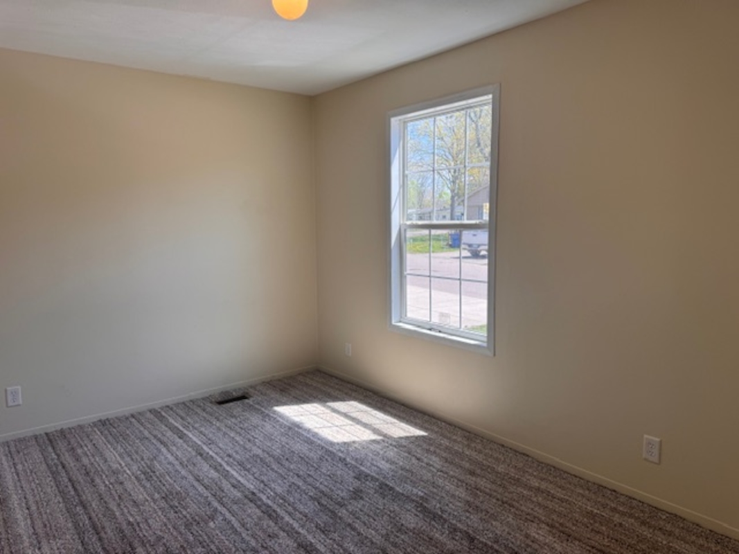 HLL Hawaiian Gardens/Holly Village