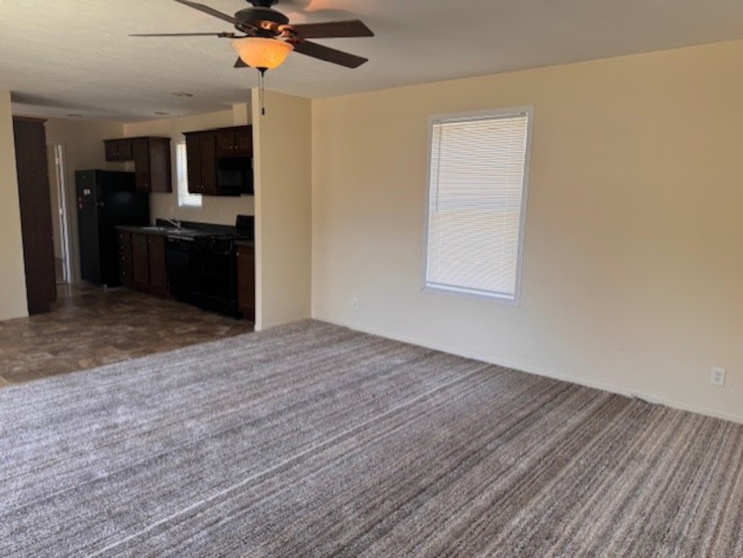 HLL Hawaiian Gardens/Holly Village