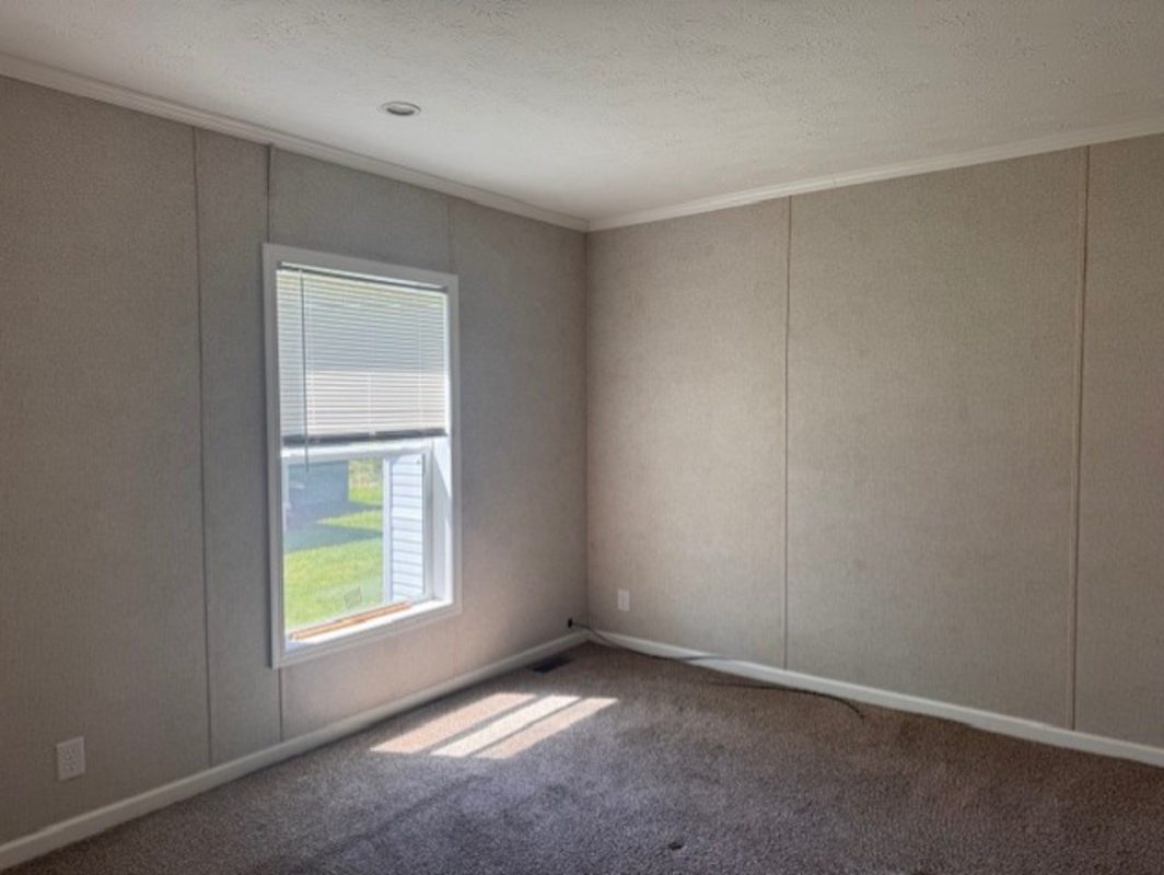 HLL Hawaiian Gardens/Holly Village