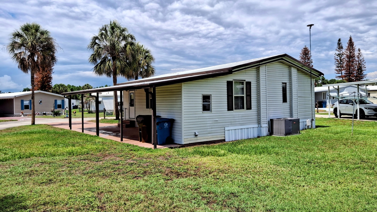 RPV Royal Palm Village