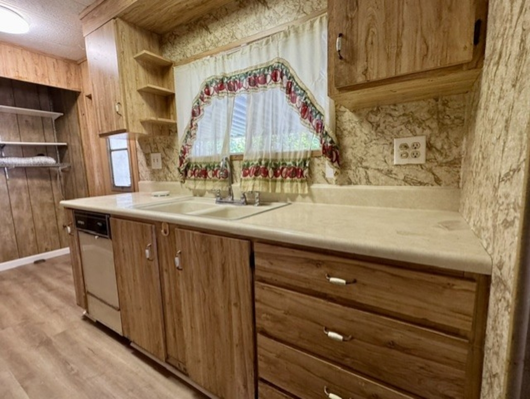 SRE Sunrise Estates