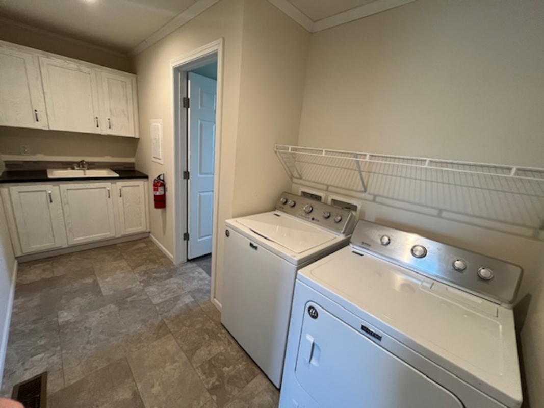 FIS Fisherman's Cove