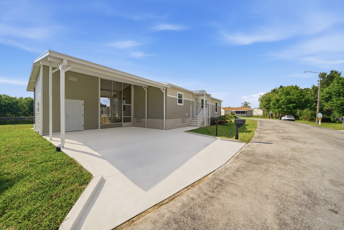 RPV Royal Palm Village