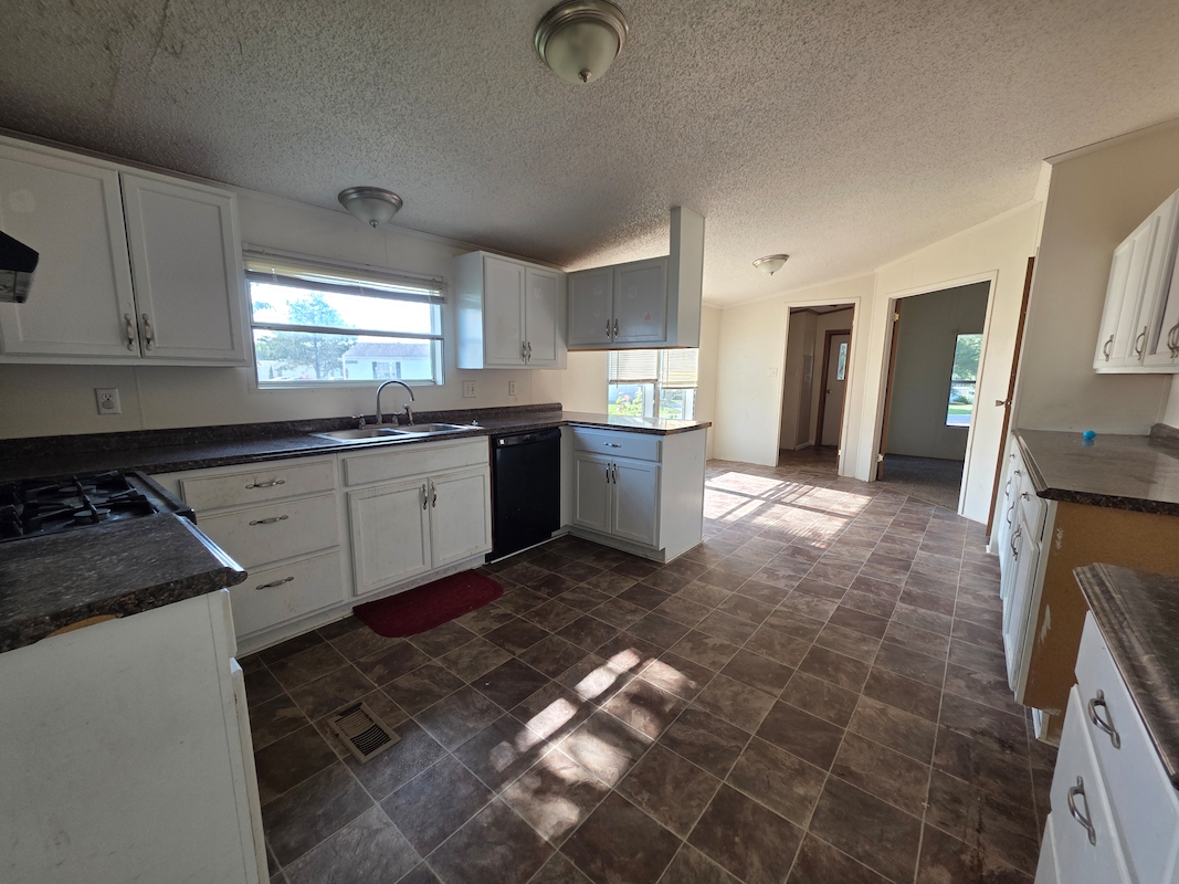 PNV Pineview Estates