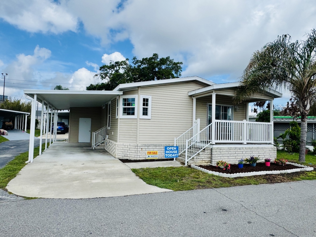 LSL Lakeshore Landings