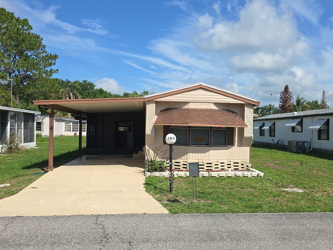 PTL The Landings at Lake Henry