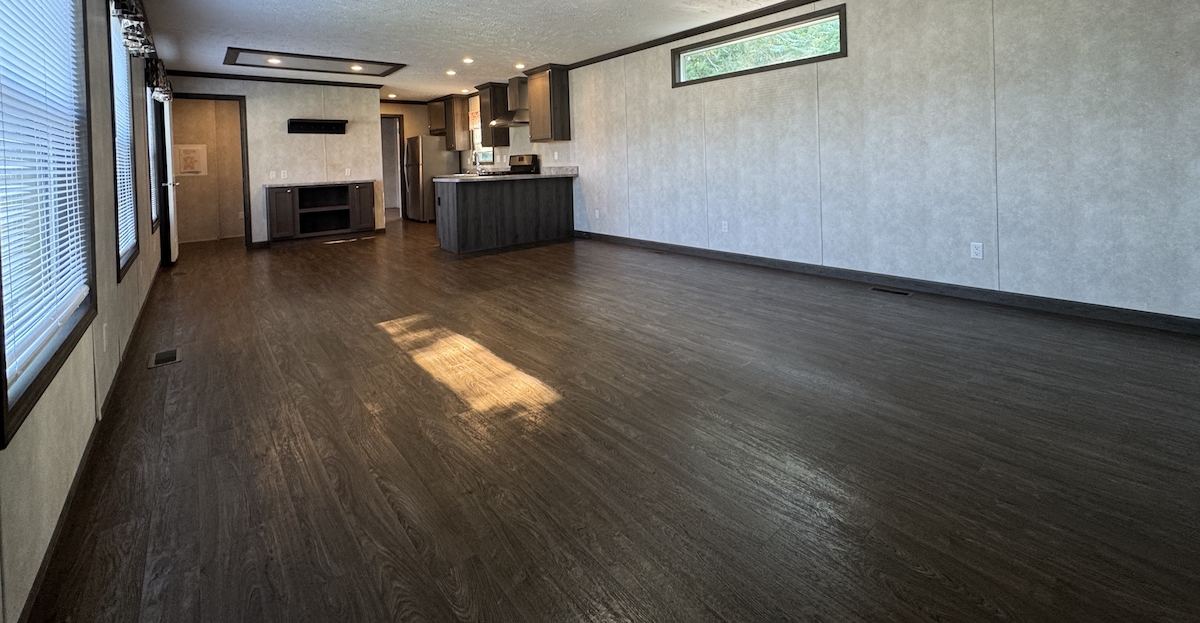 BRO Brookside Manor