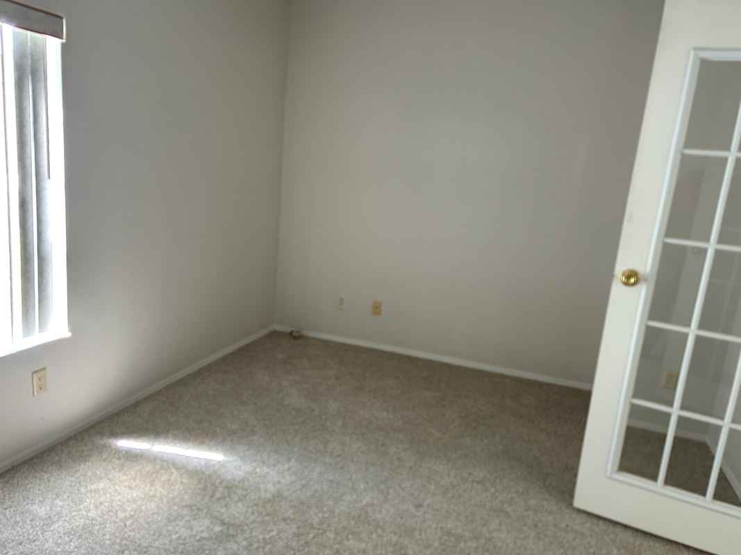 SLE Sunlake Estates