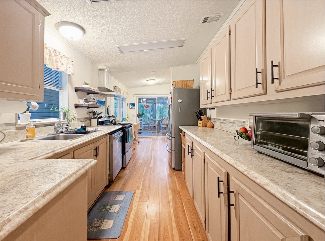 STR Stonebrook