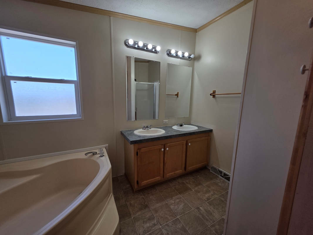 PNV Pineview Estates