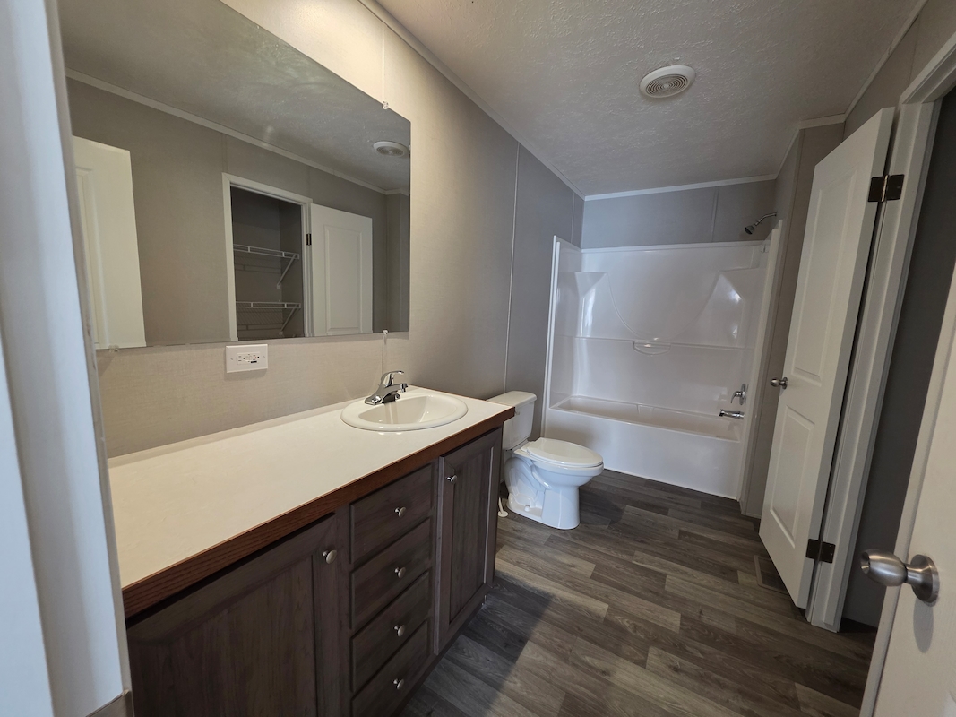 PNV Pineview Estates