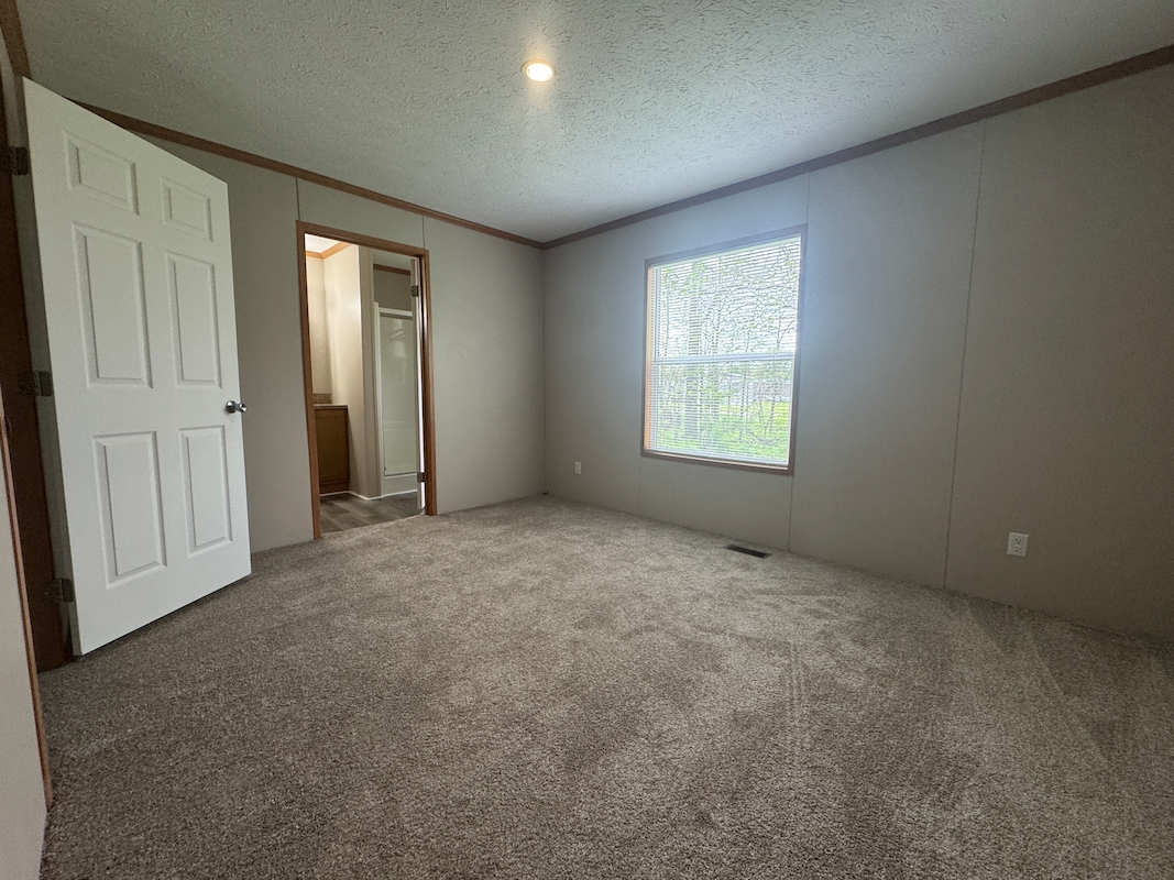 BRO Brookside Manor