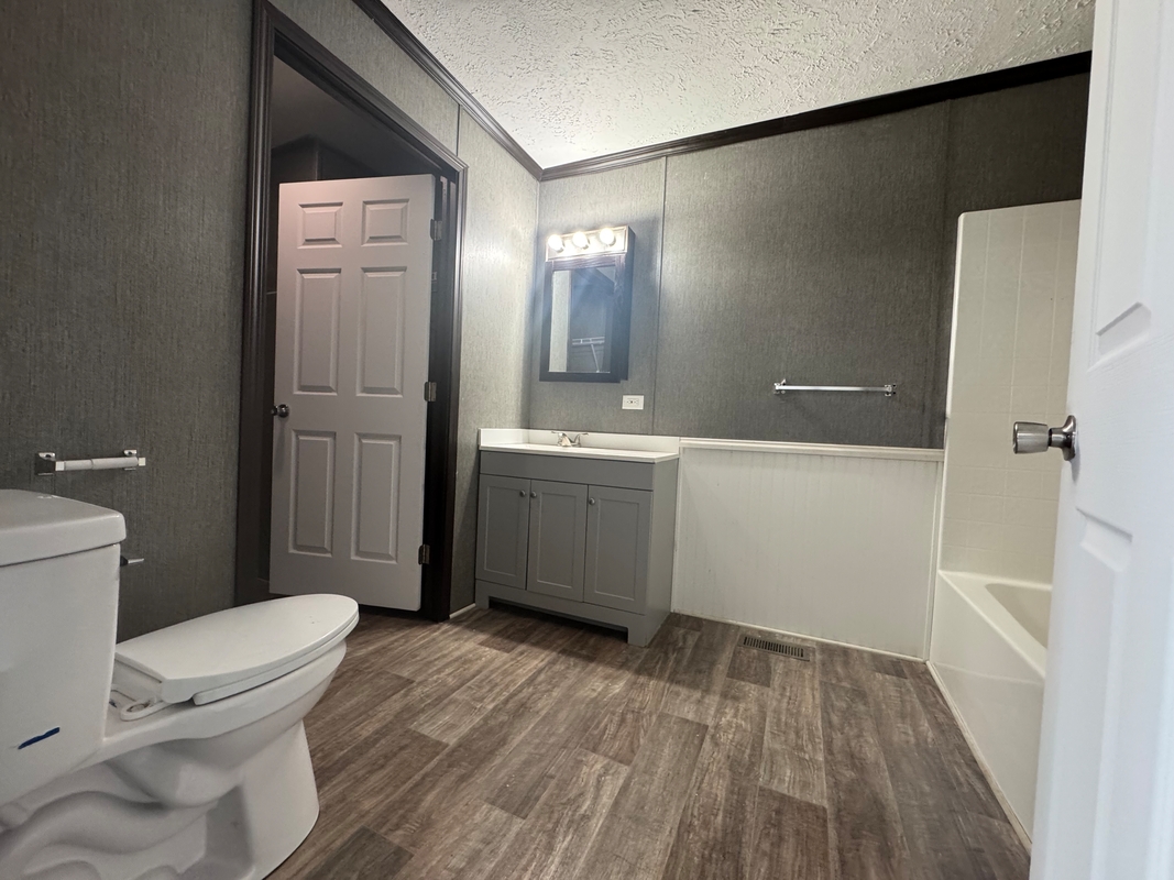 BRO Brookside Manor