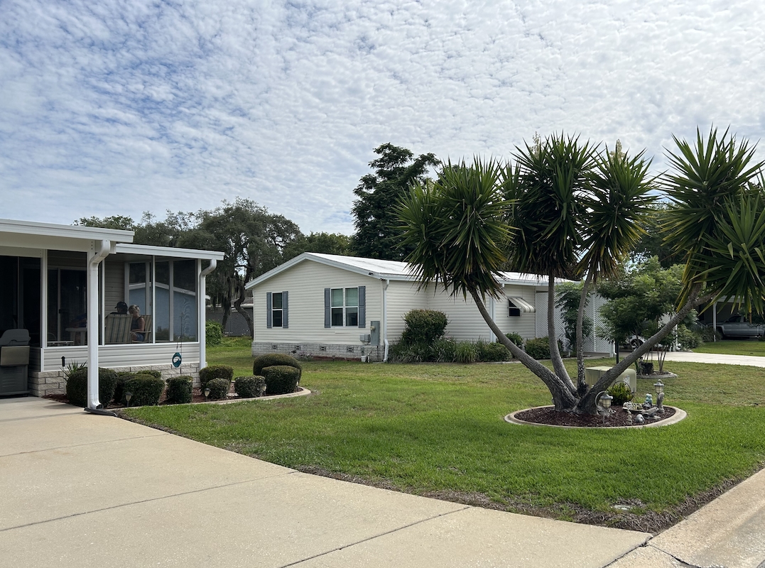 SLE Sunlake Estates