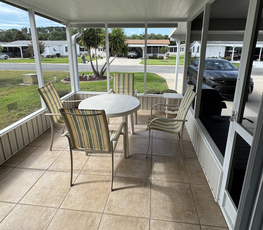 SLE Sunlake Estates