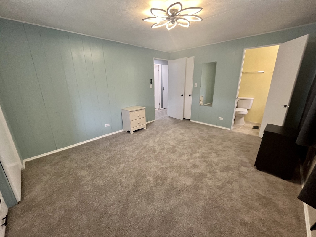 REH Regency Heights