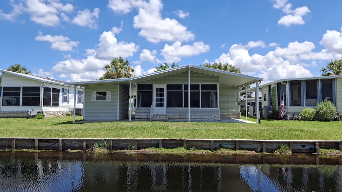 RPV Royal Palm Village