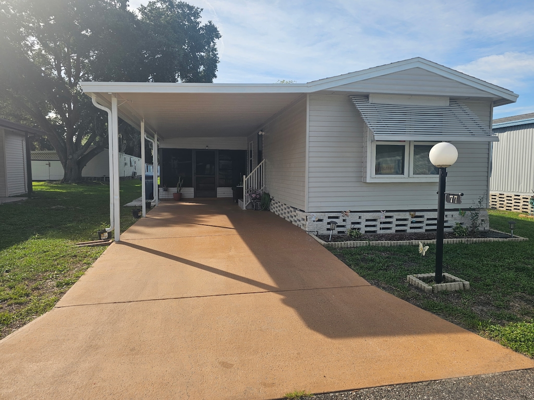 PTL The Landings at Lake Henry