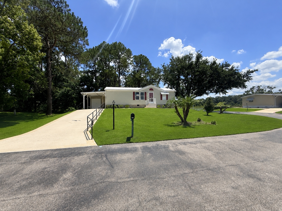 WDC Woodlands at Church Lake