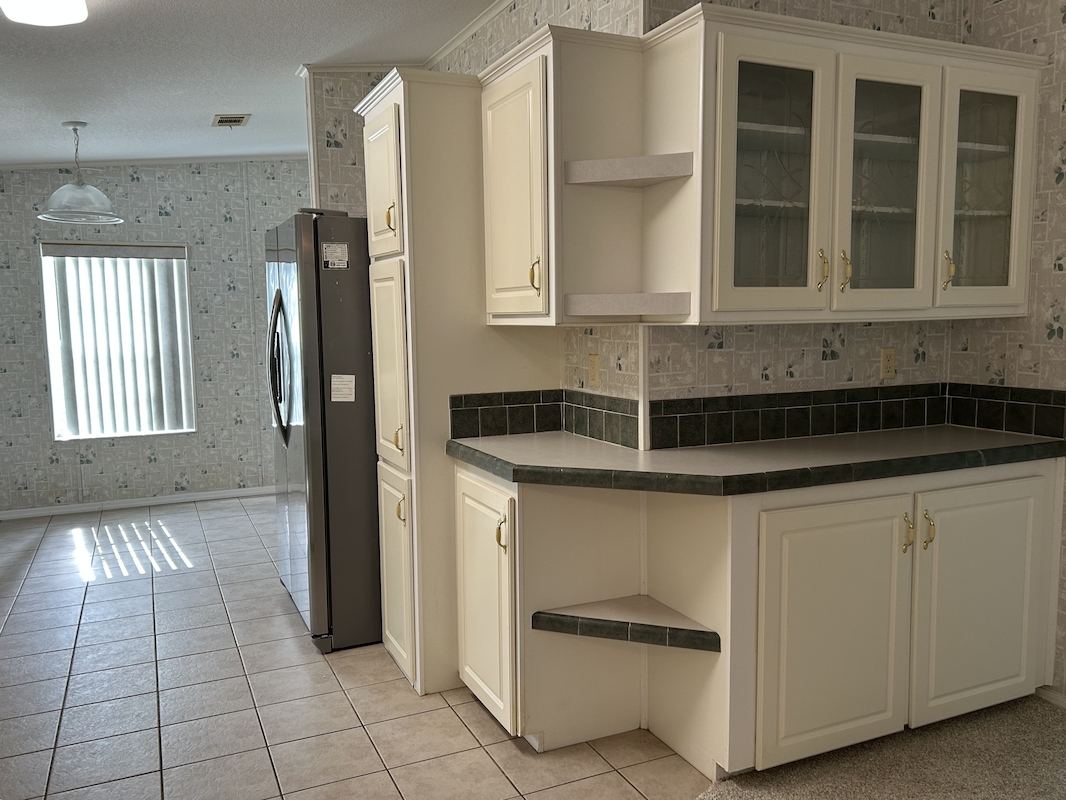 SLE Sunlake Estates