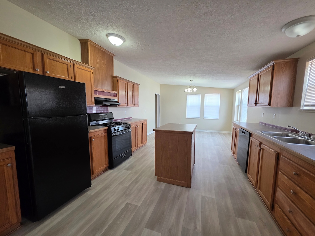 PNV Pineview Estates