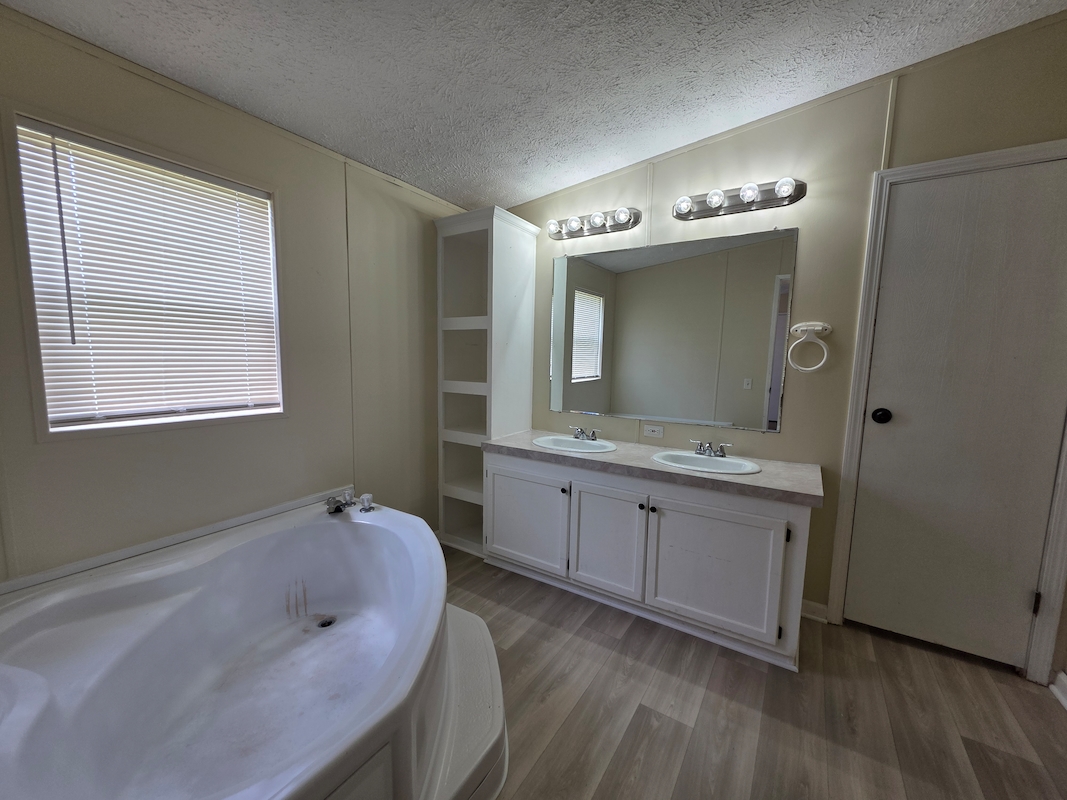 PNV Pineview Estates