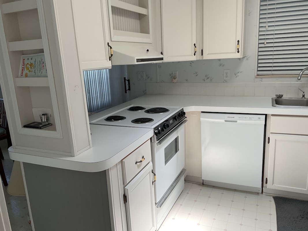 LSV Lakeshore Villas