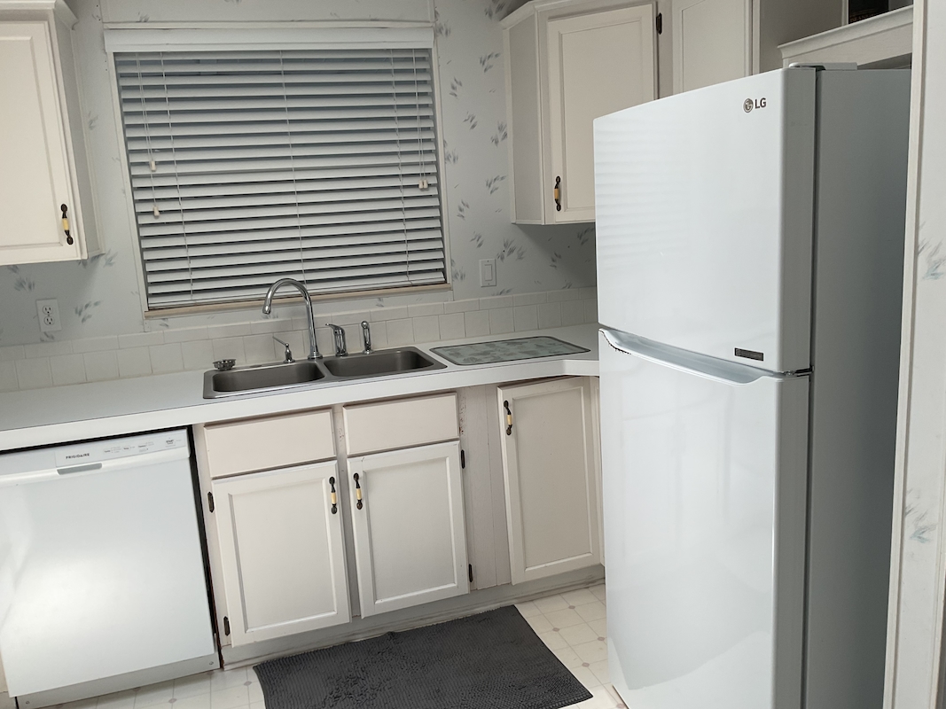 LSV Lakeshore Villas
