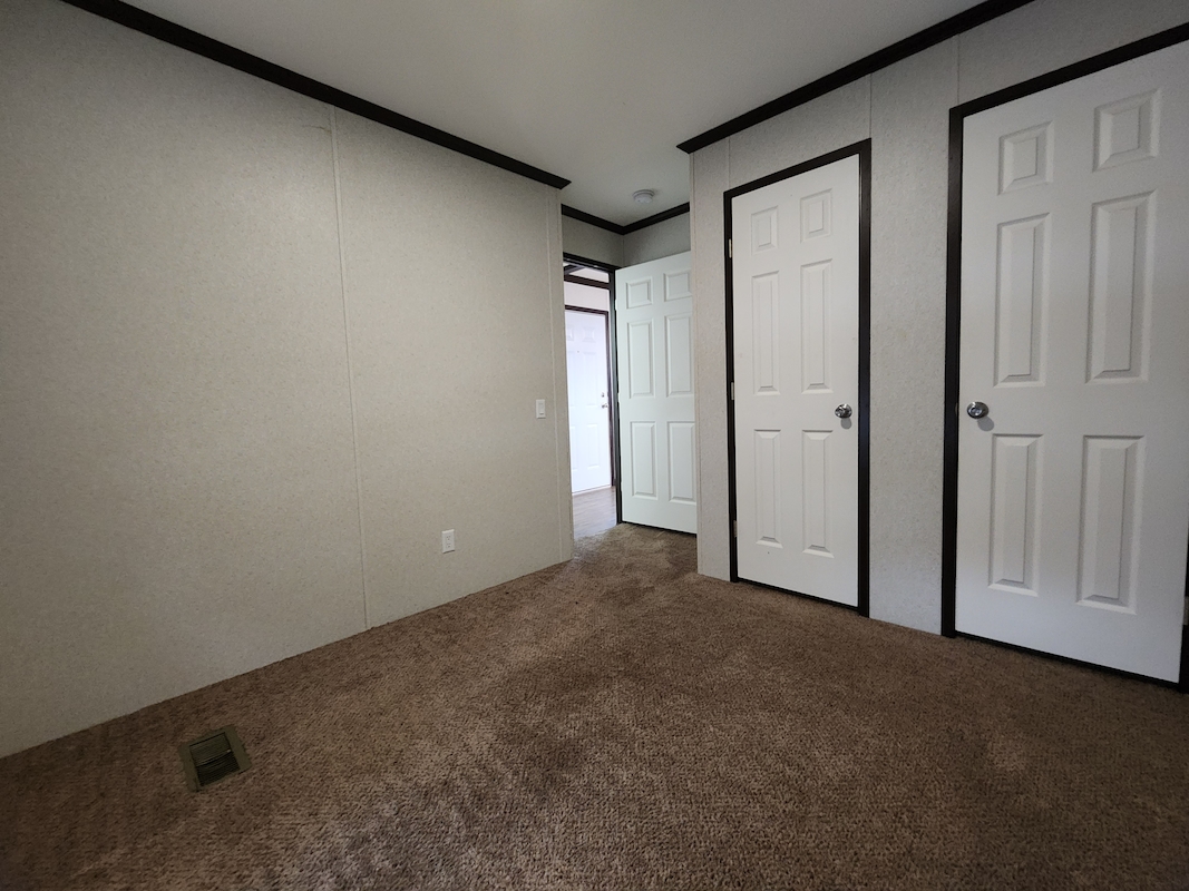 BRO Brookside Manor
