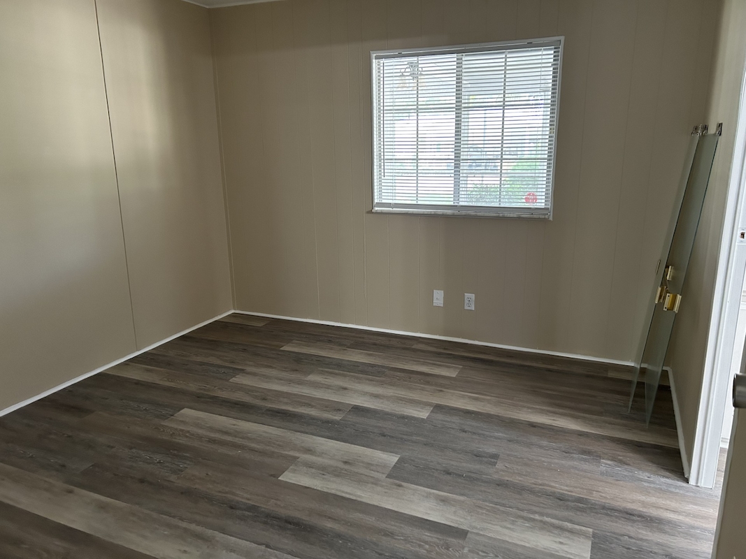 SLE Sunlake Estates