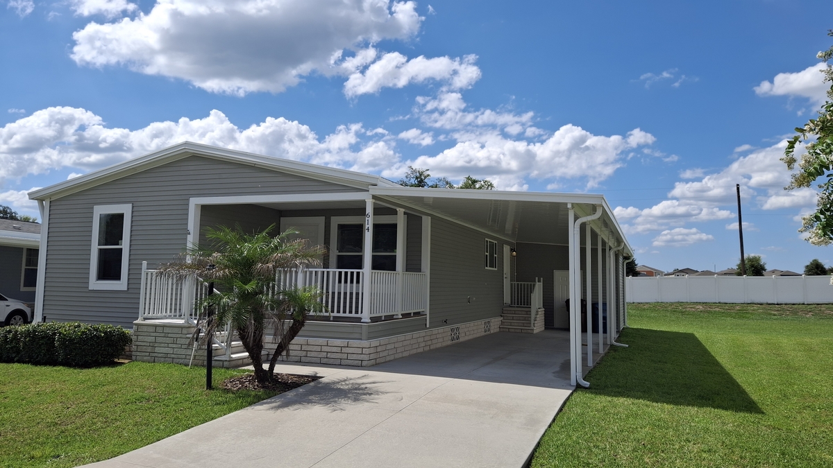 RPV Royal Palm Village
