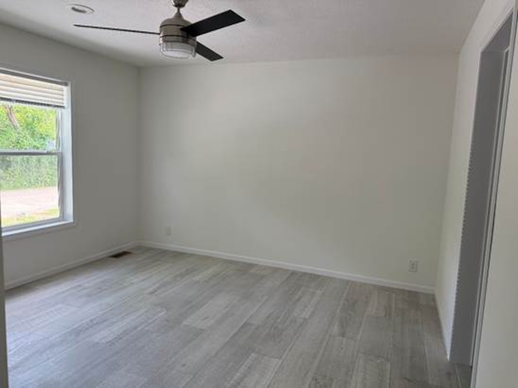 HLL Hawaiian Gardens/Holly Village
