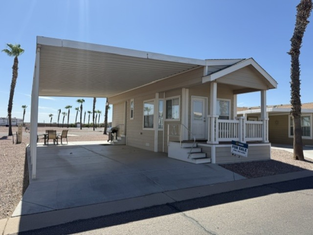 PCK Palm Creek Resort & Residences