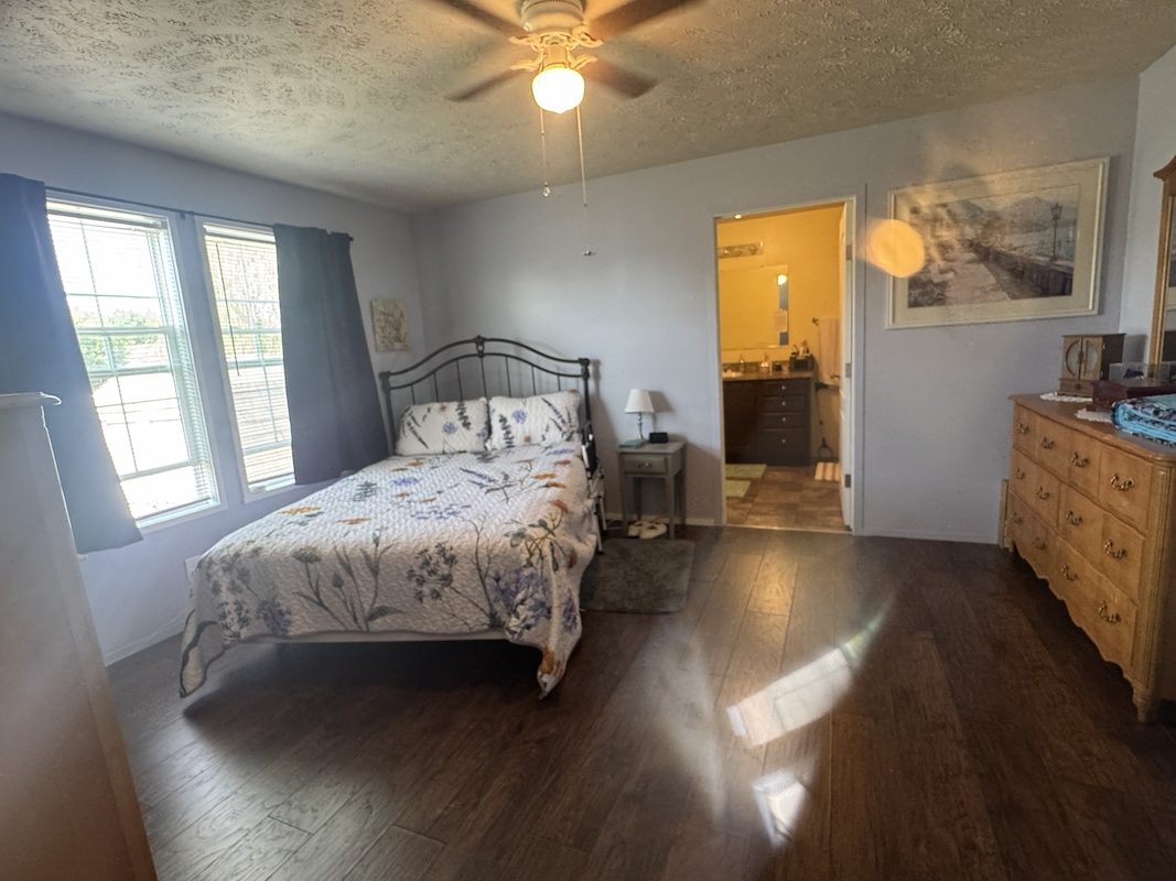 CMV Country Meadows Village