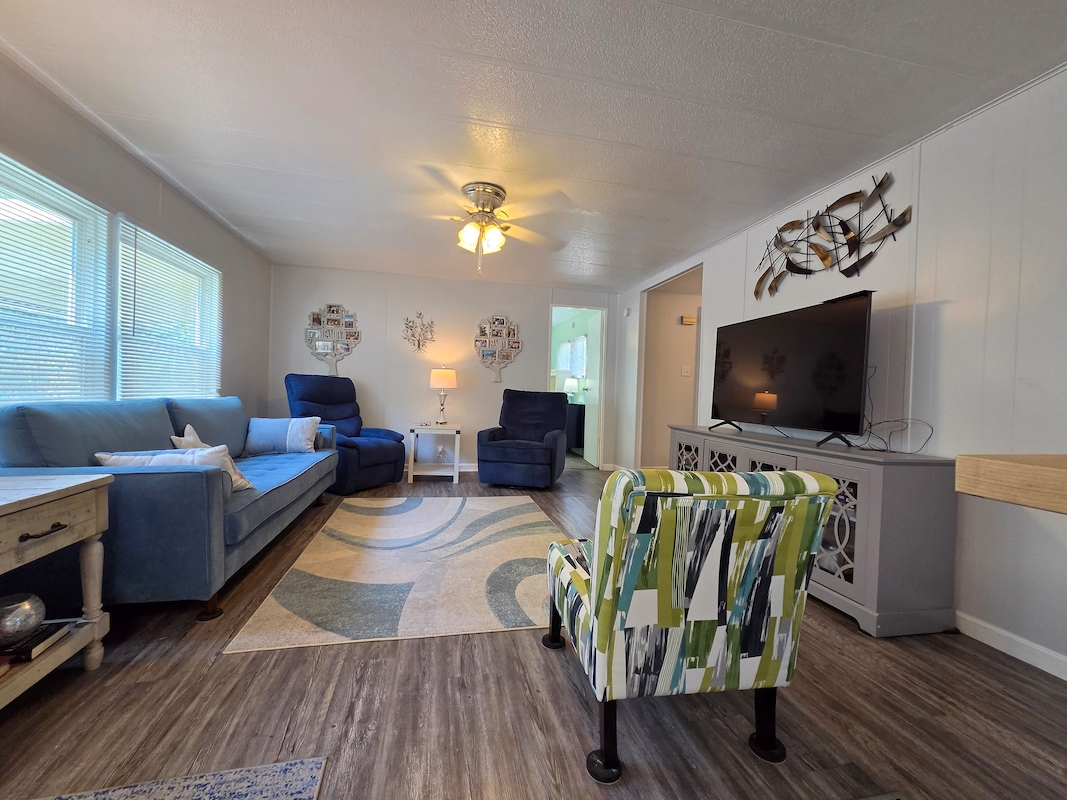 OAK Oakwood Village