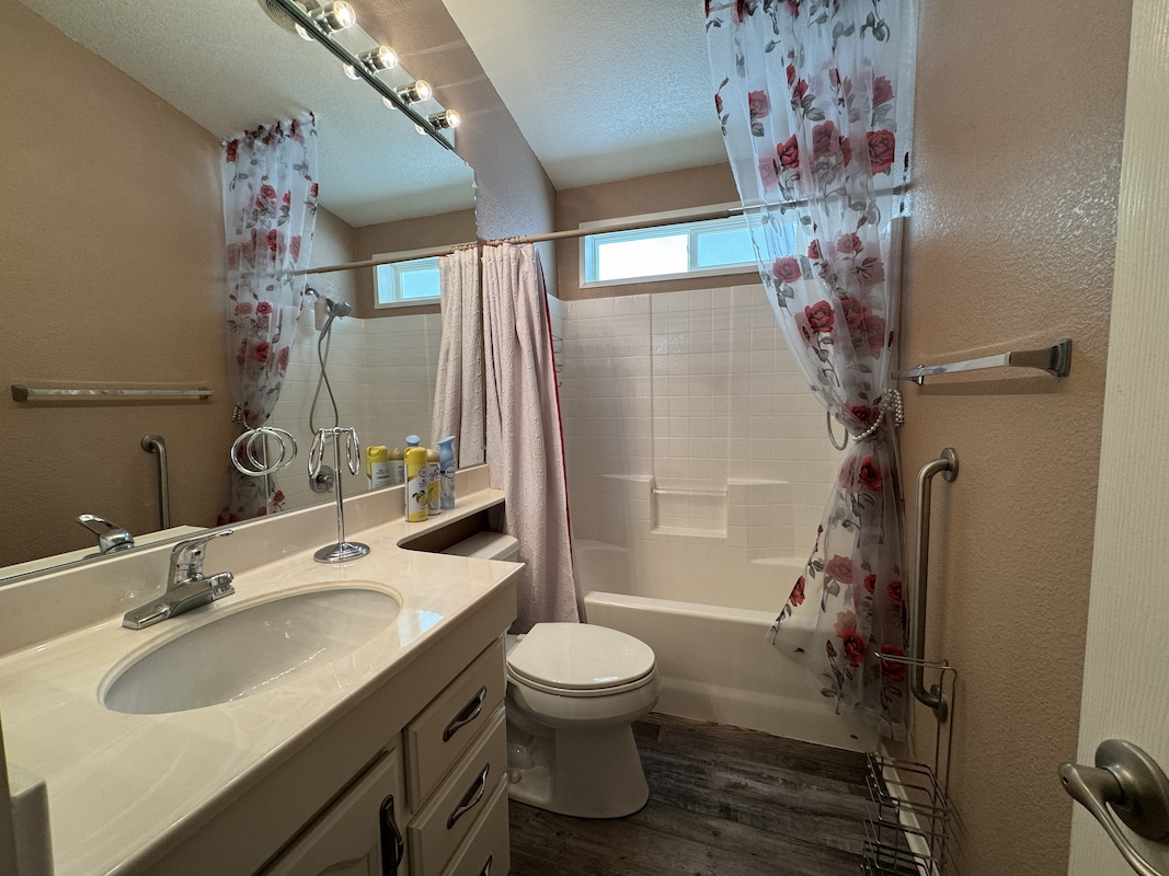 SRE Sunrise Estates