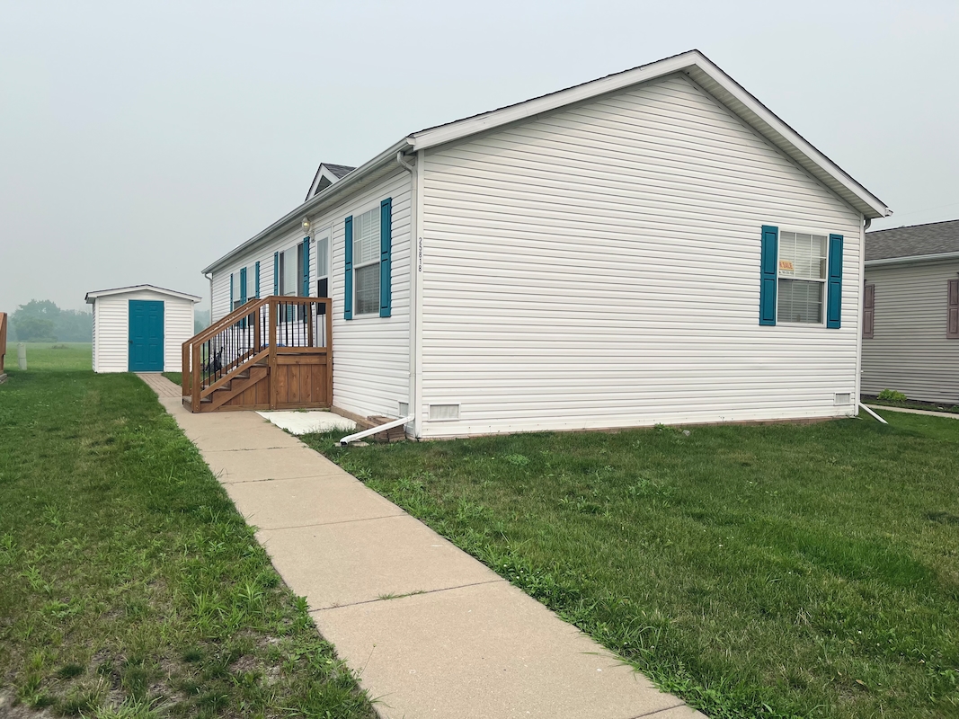 TAN Tanglewood Village