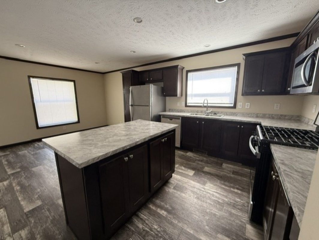 PNV Pineview Estates