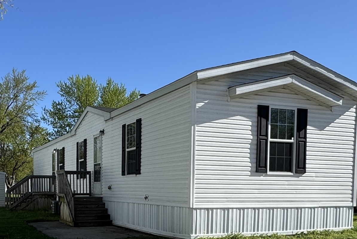 BRO Brookside Manor