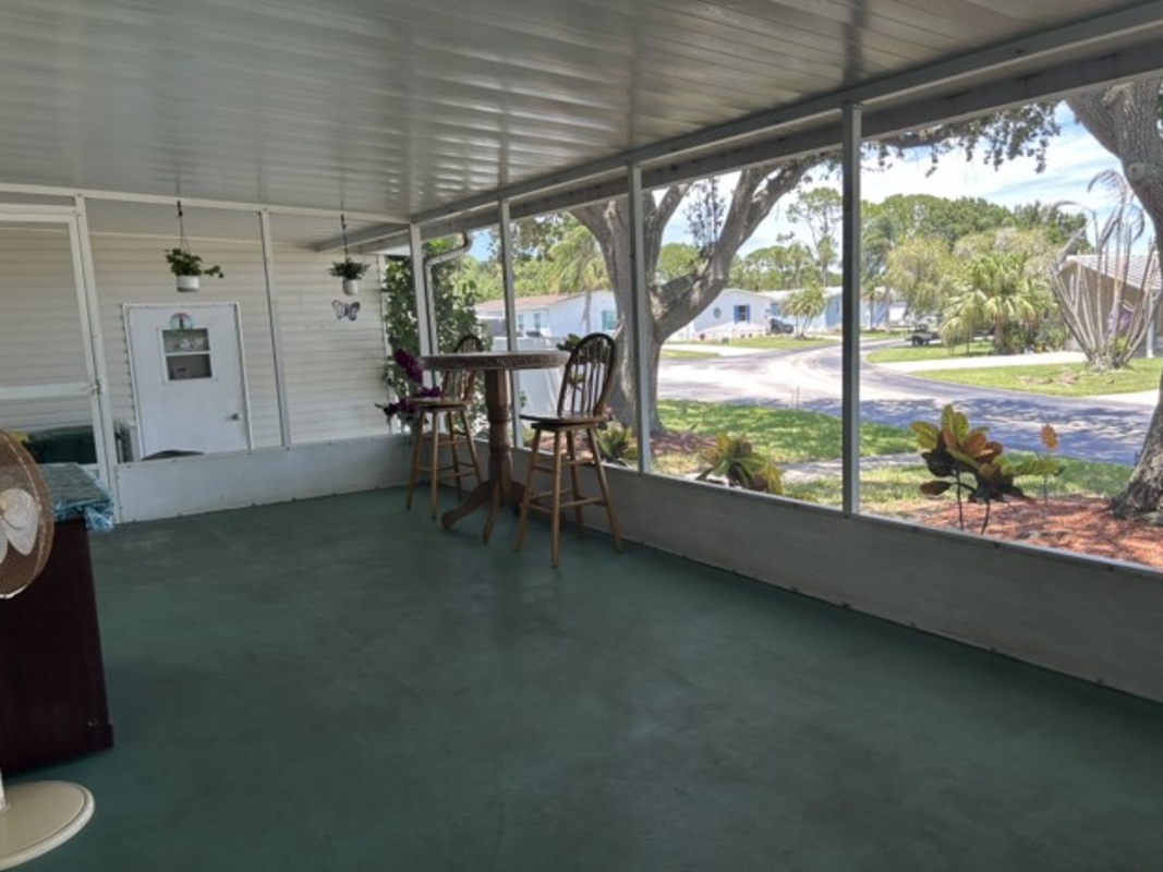 ISL Island Lakes