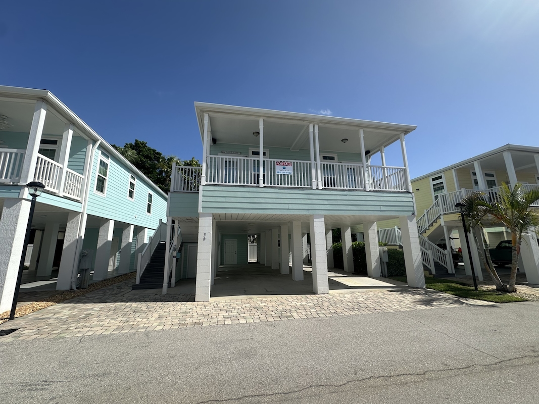 OBJ Ocean Breeze Resort