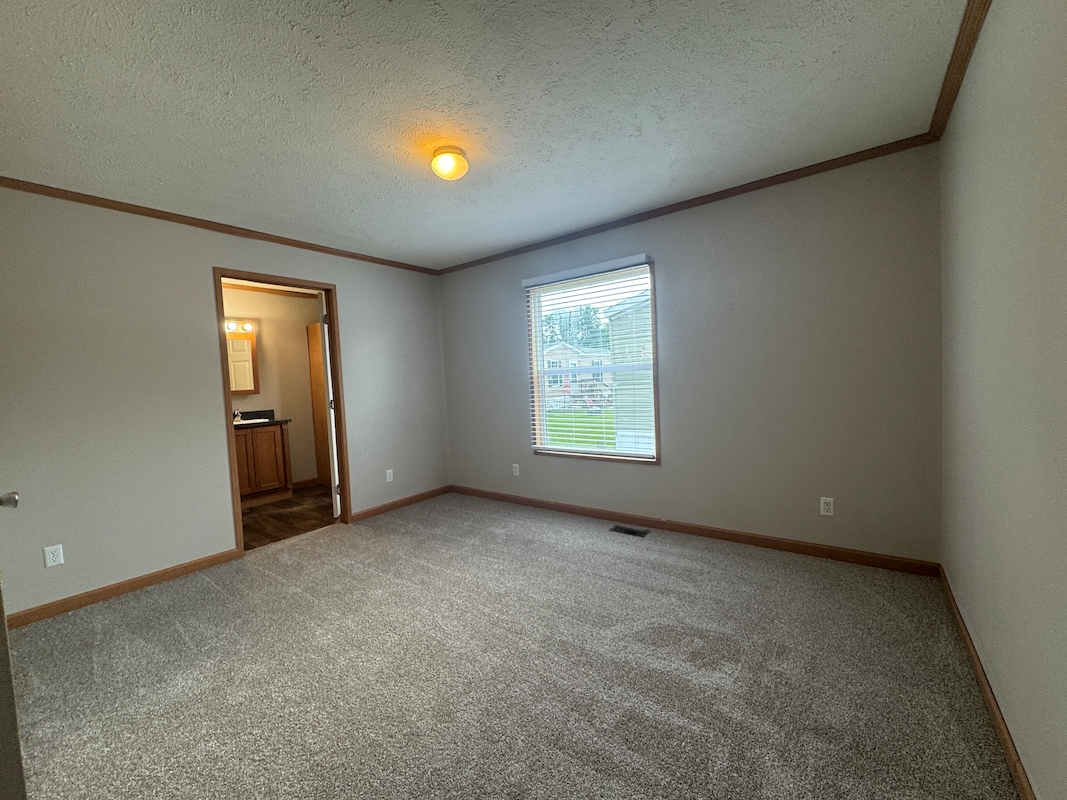 BRO Brookside Manor