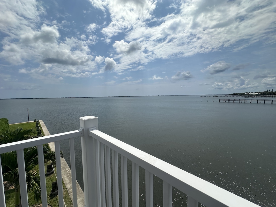 OBJ Ocean Breeze Resort