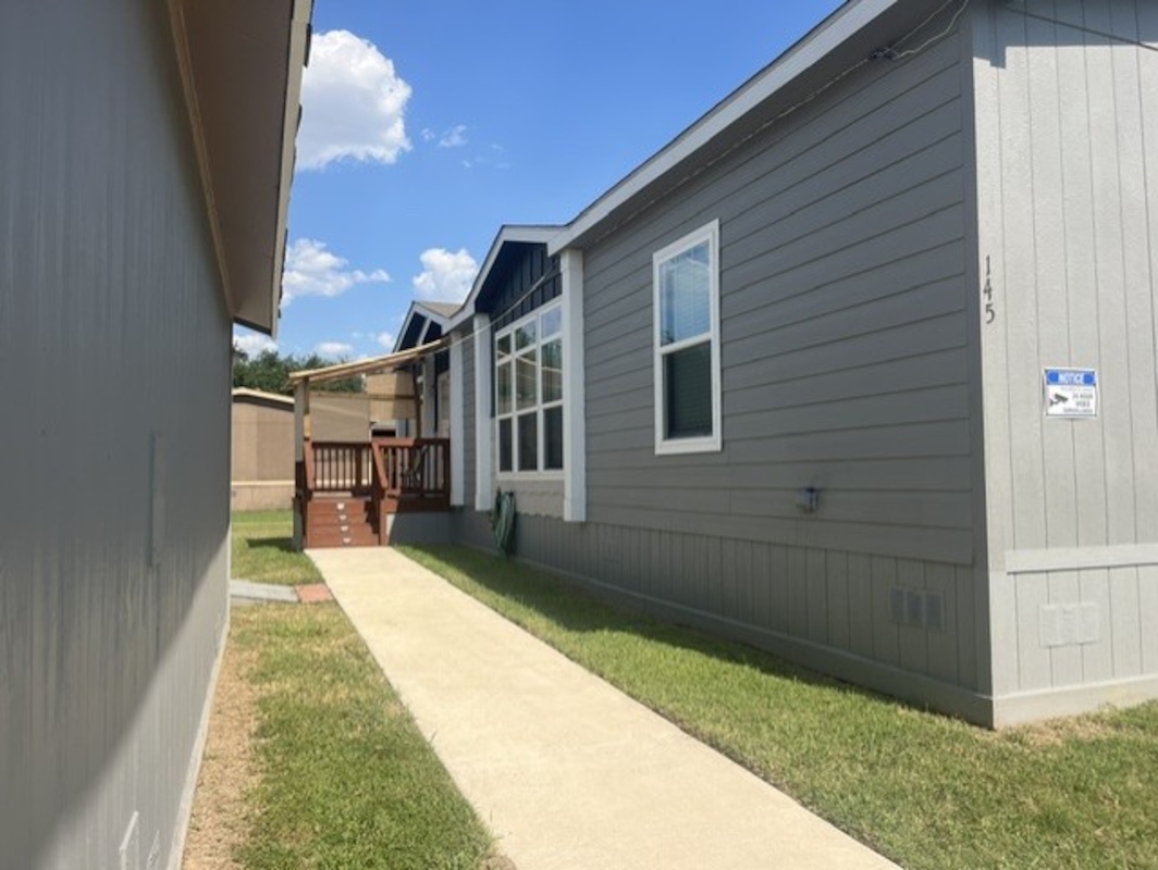 RIV River Ridge Estates